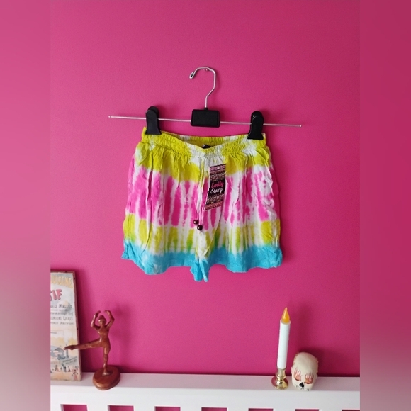 Colorful Tie-Dye Women's Shorts With Pockets & Beaded Drawstring • Size S • New! - Picture 9 of 9